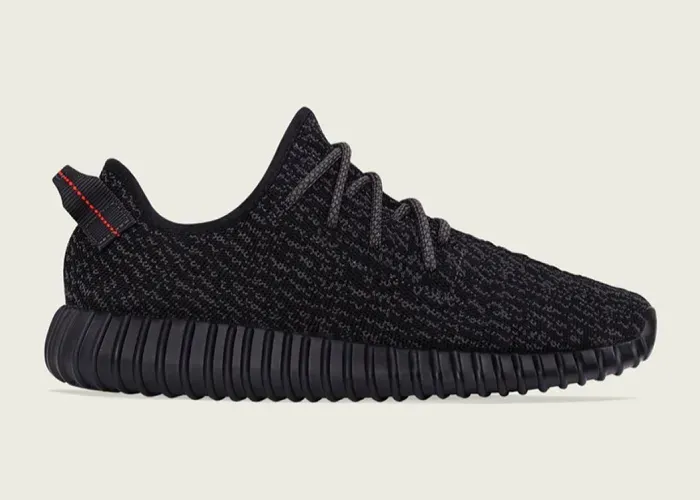 Date de sortie yeezy 350 v2 black sales