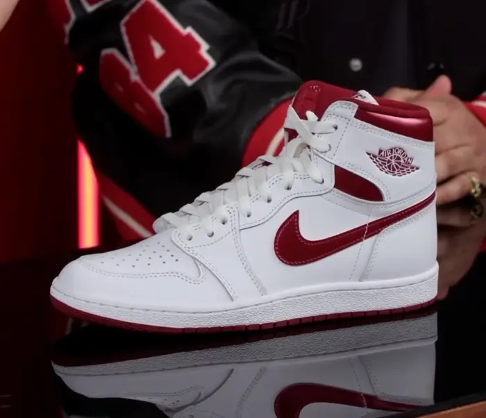 air jordan 1 high 85 metallic burgundy BQ4422-161