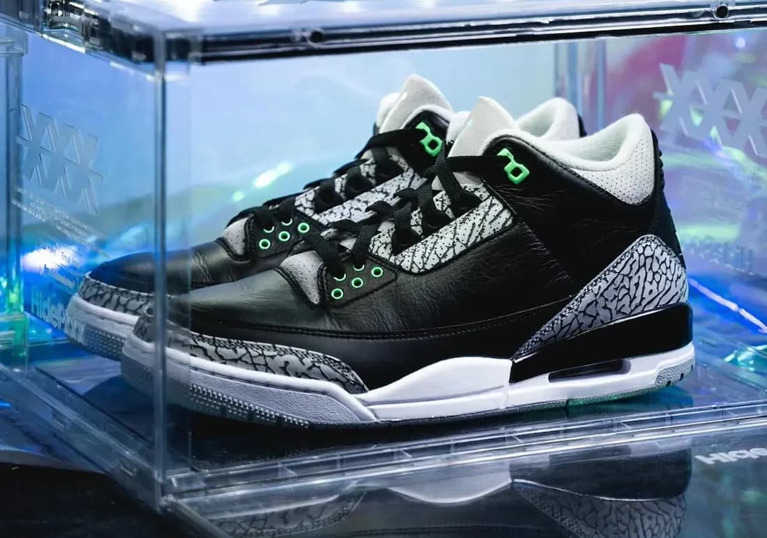 air jordan 3 green glow CT8532-031