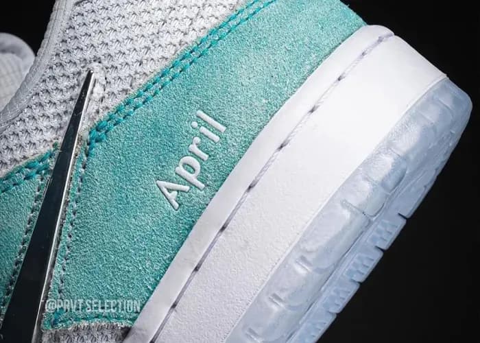 Nike sb dunk low femme argent hot sale