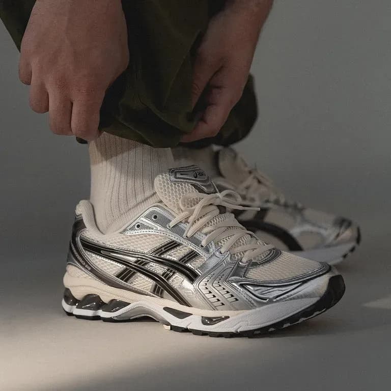 asics gel kayano 14