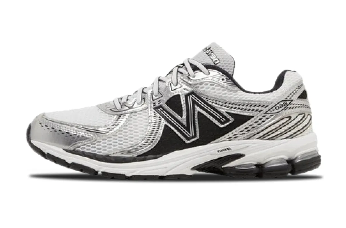New Balance 860V2 White Black ML860XD