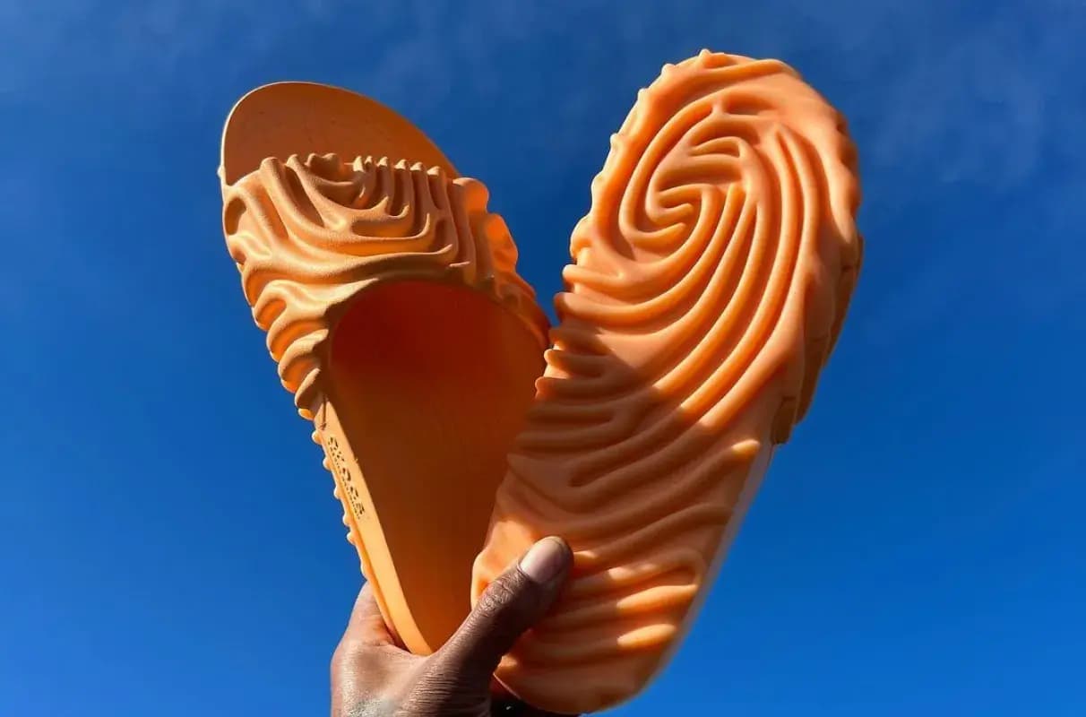 salehe bembury x crocs pollex slide citrus milk