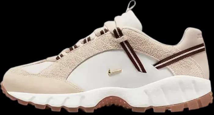 jacquemus-nike-air-humara-beige.webp