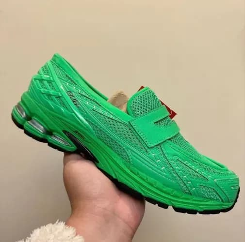 new-balance-1906L-loafer-lime-green