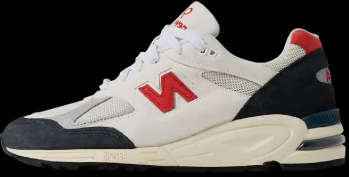 new-balance-990v2-made-in-usa-navy-sea-salt-m990ta2.webp