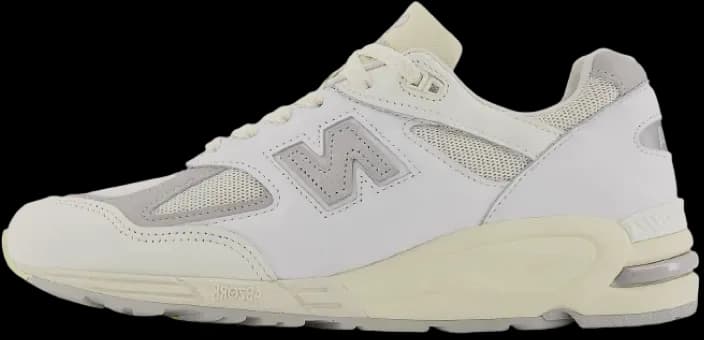 new-balance-990v2-made-in-usa-sea-salt-m990tc2.webp