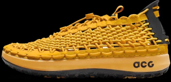 nike-acg-watercat-university-gold-cz0931-700.webp