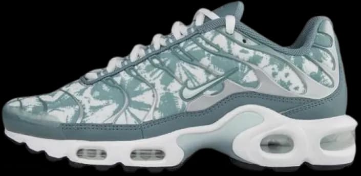 nike-air-max-plus-green-camo-FV0394-300.webp