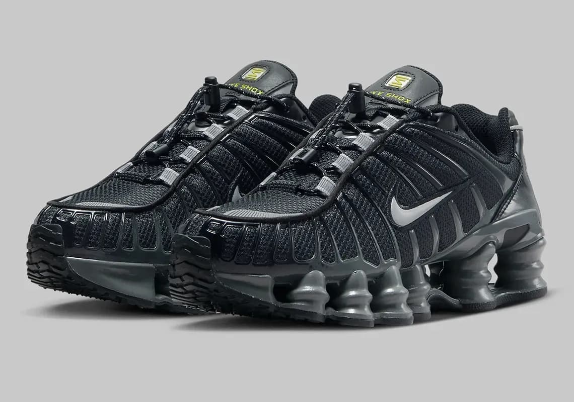 nike show tl toggle