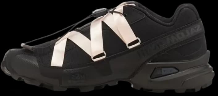 sandy-liang-salomon-speedcross-ribbon-black-l47619500