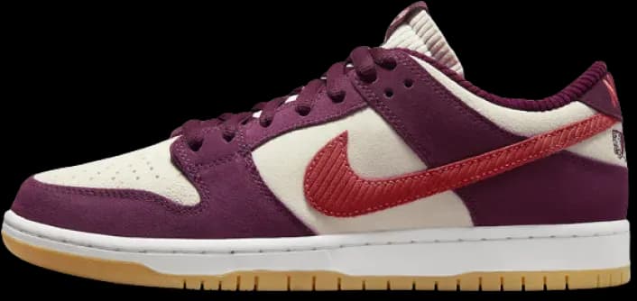 image-skate-like-a-girl-nike-sb-dunk-low-bordeaux