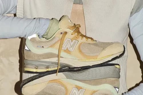 image de AURALEE New Balance 2002R Yellow Beige