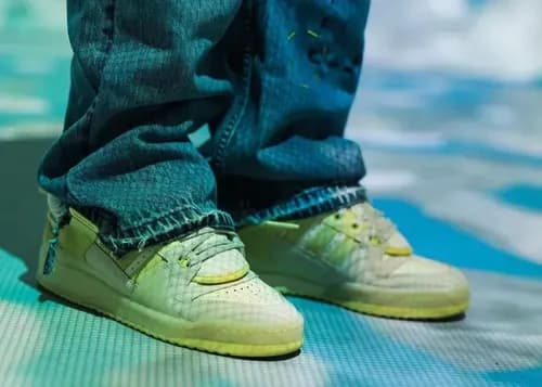 bad-bunny-adidas-forum-low-yellow 06.webp