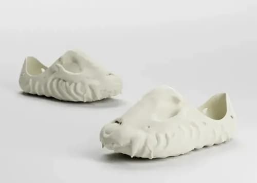 kitowares-jaguar-runner-aged-bone 1.webp