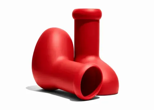 mschf-big-red-boot-mschf010 02.webp