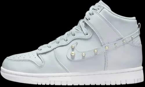 image de nike-dunk-high-se-wmns-pearl-dr5488-001.webp