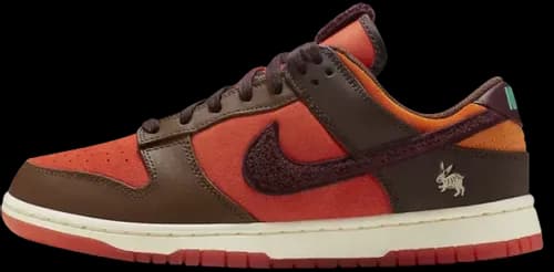 image de Nike Dunk Low Year Of Rabbit FD4203-661