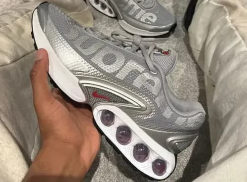 image de Supreme Nike Air Max Dn Silver Silver Bullet