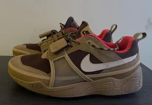 image de Travis Scott x Nike Shark-A-Don Beechtree