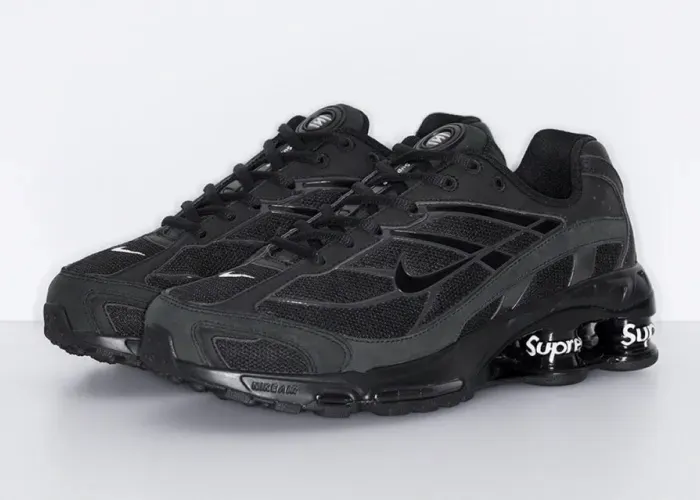 O et quand cop les Supreme x Nike Shox Ride 2 SP