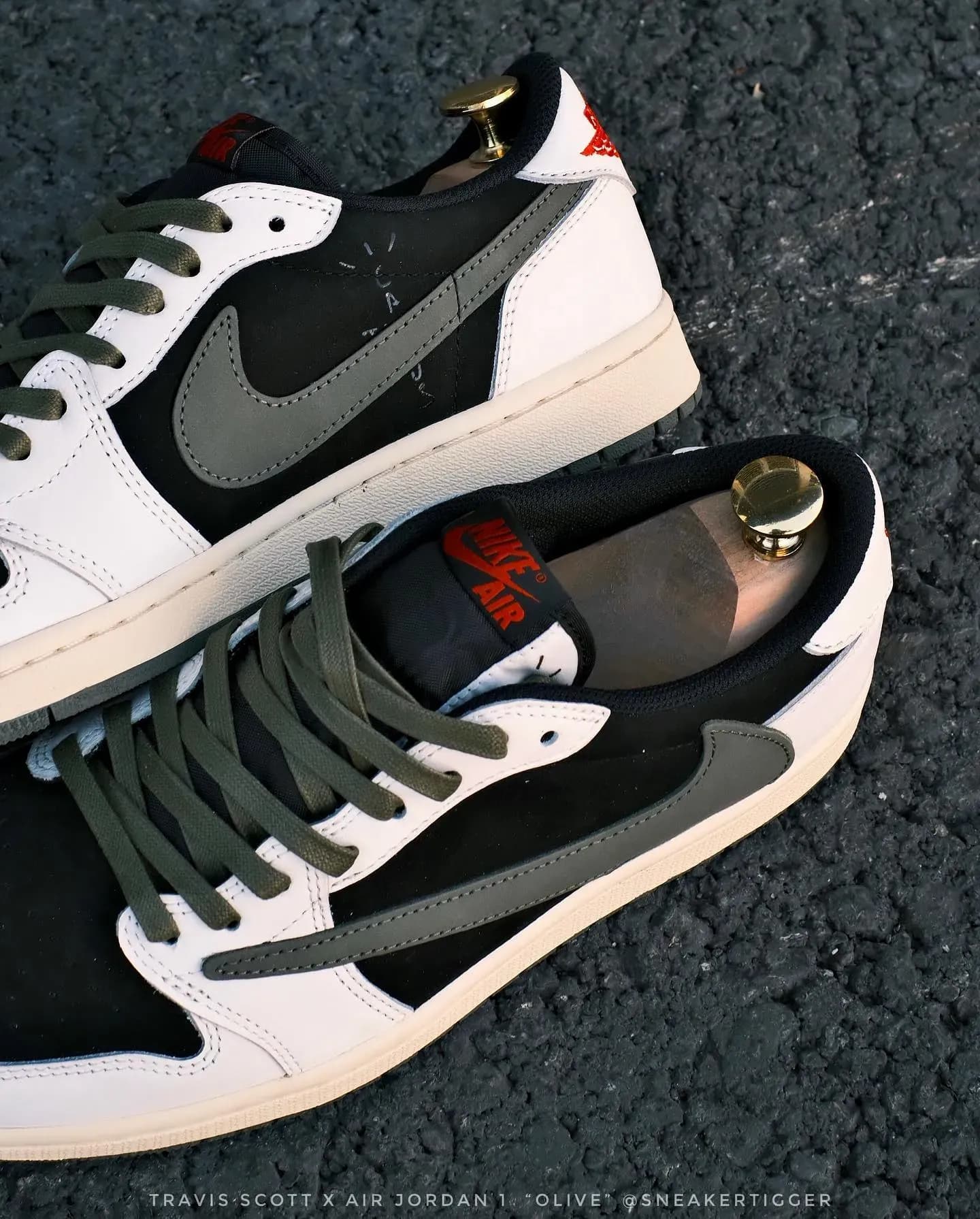 Travis Scott Air Jordan 1 Low OG SP WMNS DZ4137-106