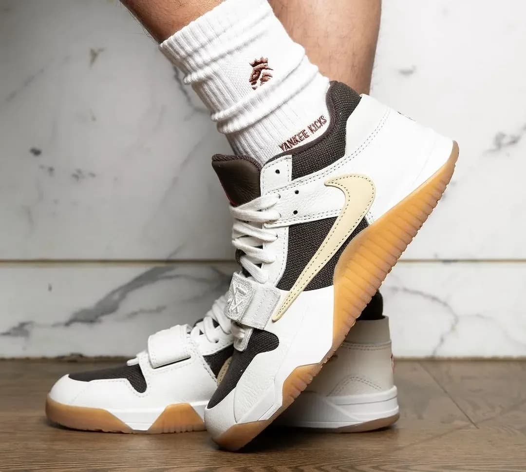 travis_scott_jordan_jumpman_jack_sail_FZ_8117_100_17706378c9