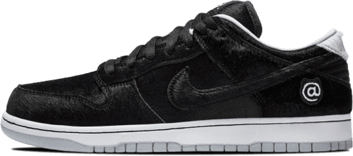 image-nike-medicom-toy-sb-dunk-low-og-qs-bearbrick-cz5127-001