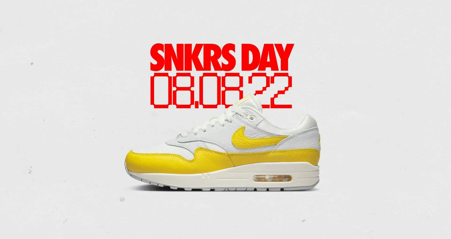 nike am1 wmns bright yellow snkrs day