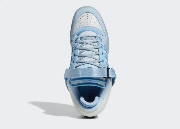 bad-bunny-adidas-forum-low-baby-blue-gy9693 05.webp