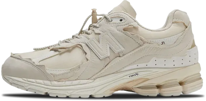 new-balance-2002r-protection-pack-cream