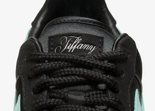 tiffany-and-co-nike-air-force-1-low-1837-dz1382-001 07.webp
